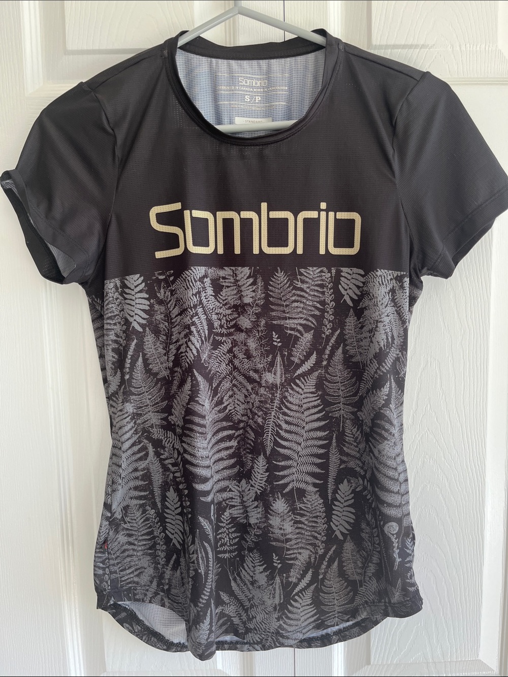 Sombrio Black Fern-Print Women's Cycling Jersey